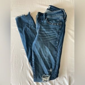Abercrombie & Fitch Super Skinny Mid Rise Jeans